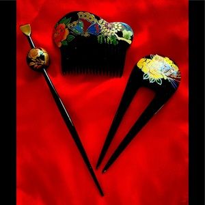 Beautiful Vintage black lacquer hand painted hair accessories by Sarsaparilla